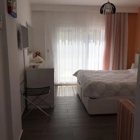 Sakin Oda ve Kahvaltı