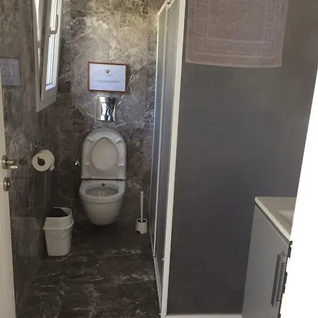 Oda ve Kahvaltı Sakin *