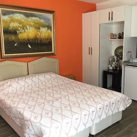 Sakin Oda ve Kahvaltı